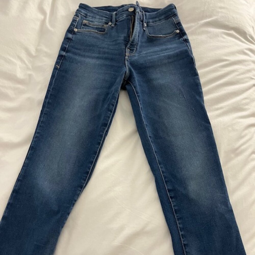 Good American Straight Leg Jeans